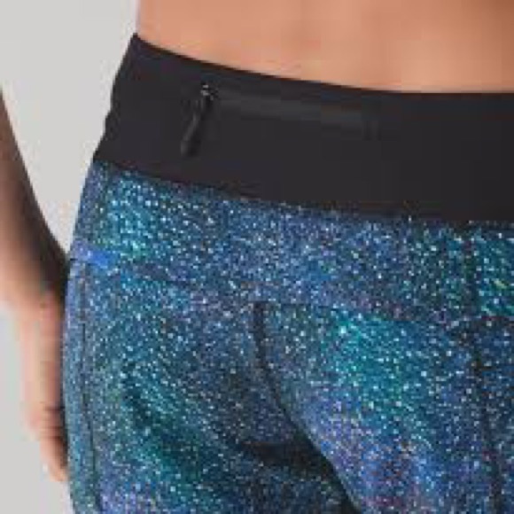 Lululemon Mermaid Multi Speed Up Shorts size 10 - Picture 4 of 7